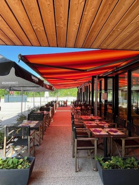 Hotel Restaurant Akena Molinges - La Brocatelle Saint-Claude Kültér fotó