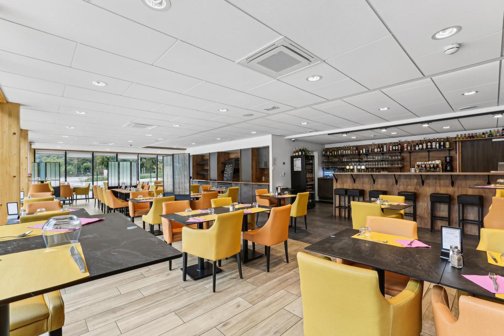Hotel Restaurant Akena Molinges - La Brocatelle Saint-Claude Kültér fotó